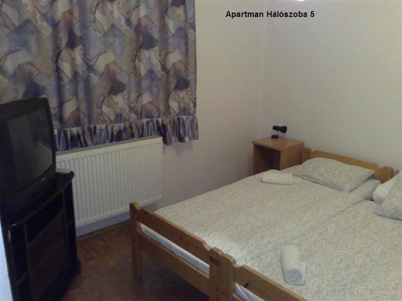 Marci Villa Pécs Room photo